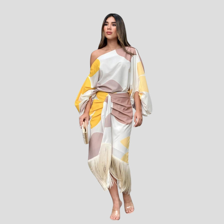 Talia – Rochie de Damă Satinată Elegantă cu Volane Asimetrice