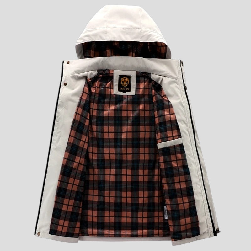 Cristian – Geacă de iarnă Alpen Explorer cu protecție optimă și confort