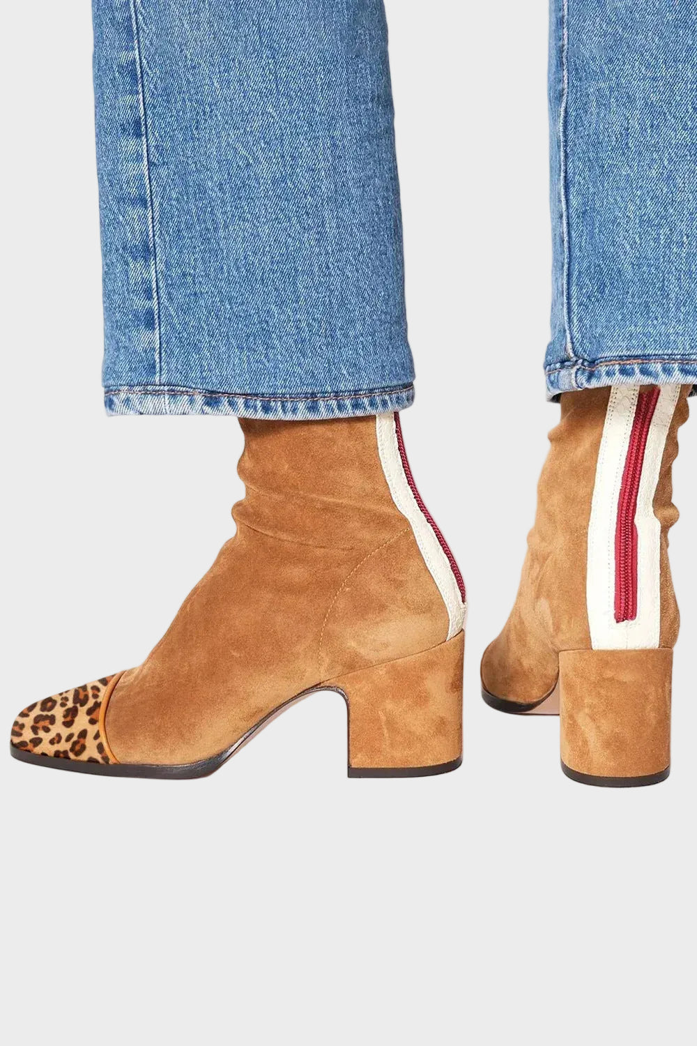 Alexandra – Ghete elegante din piele întoarsă, cu toc mediu